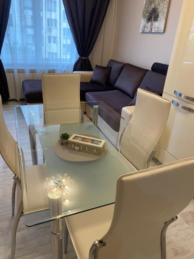 Iva Luxury Apartament Русе Экстерьер фото